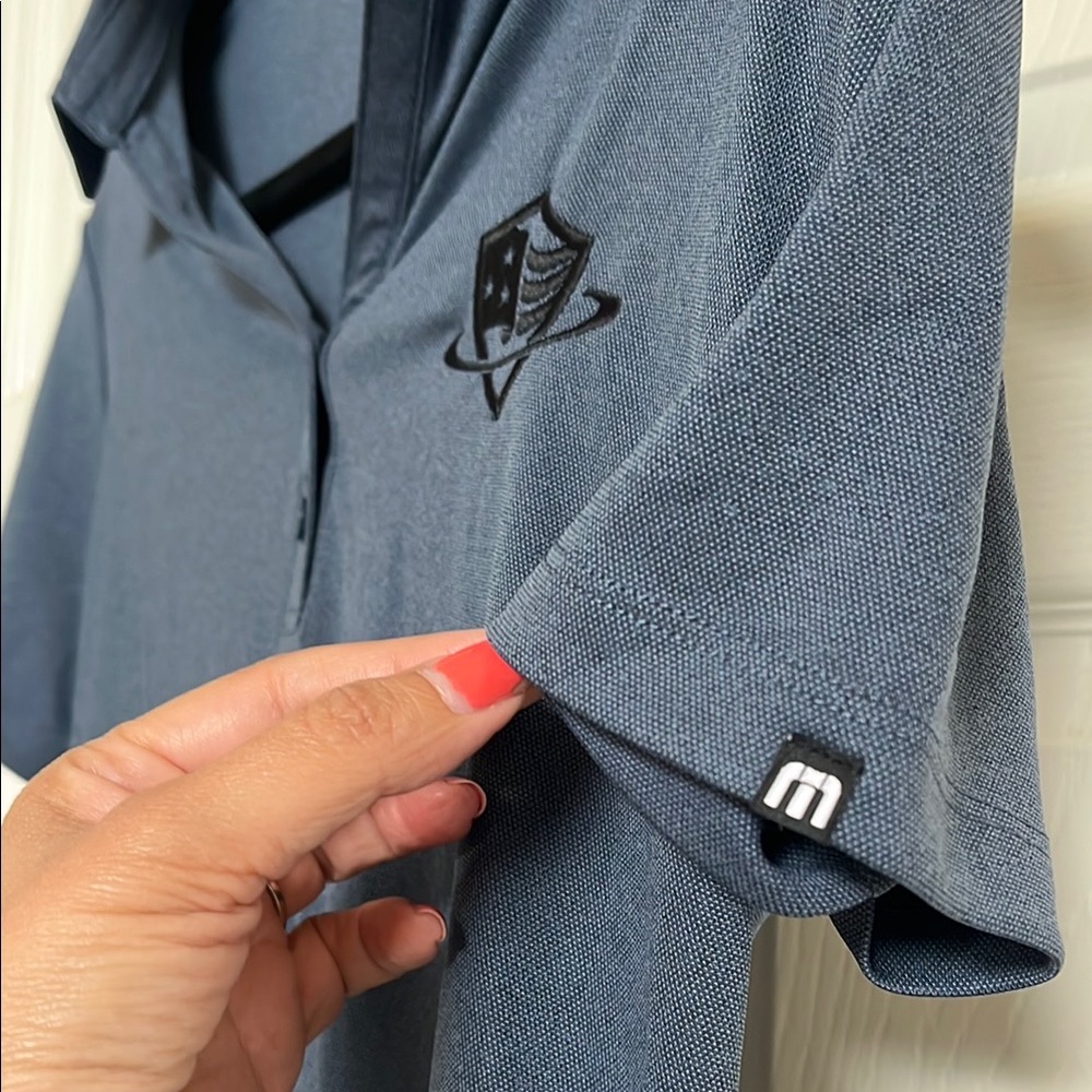 Travis Mathew Men's Blue Polo Shirt - Picture 4 of 6
